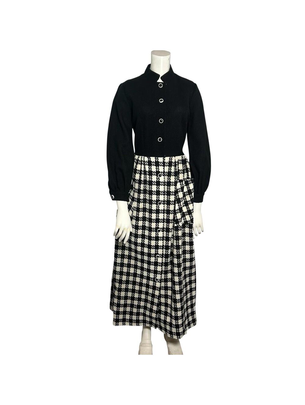 Vintage 70s Lounge Craft Black Houndstooth Midi Dress Button Front Long Sleeve S